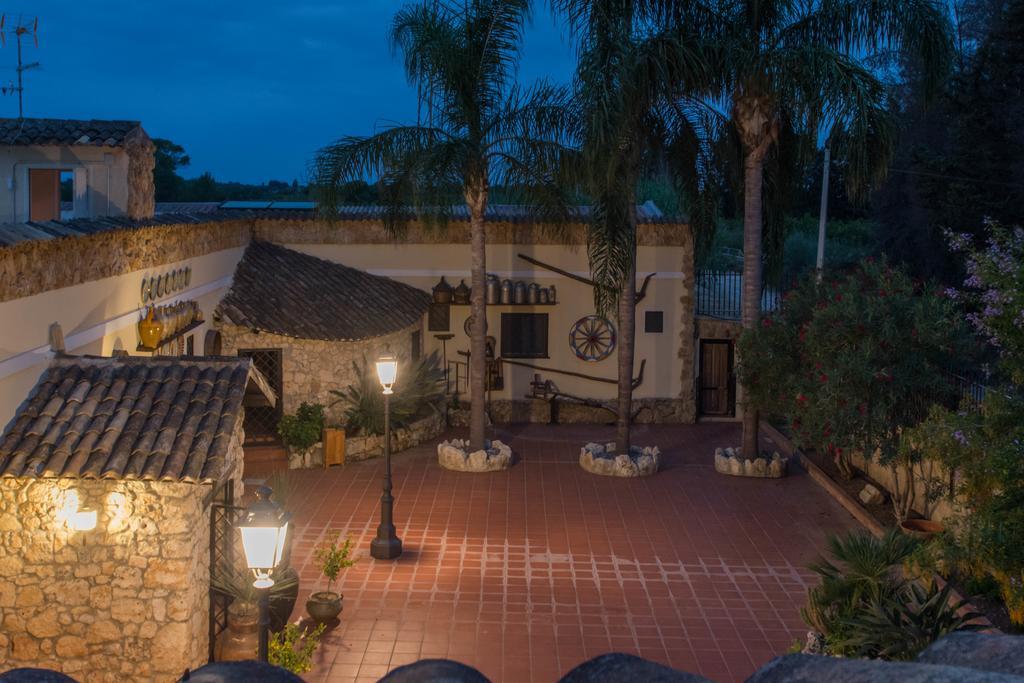 Agriturismo Papyrus Syracuse Ngoại thất bức ảnh